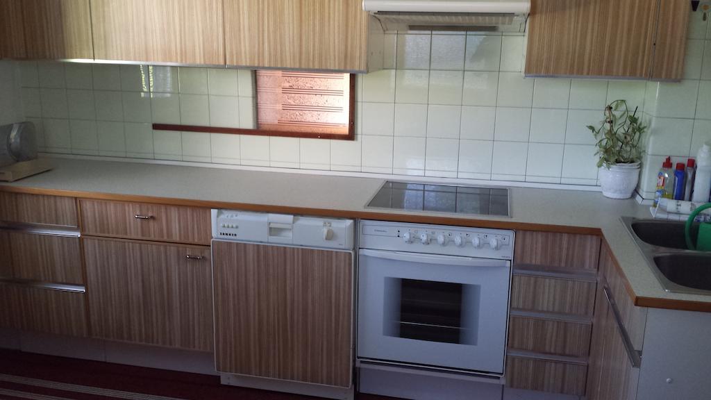 Bungalow Moewe Portschach am Worthersee Ruang foto